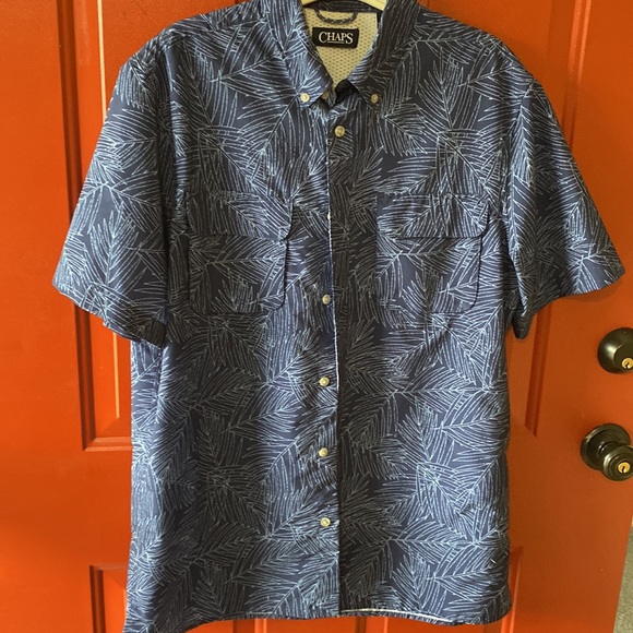 Set 2 Men’s button shirts Size Medium 1-Outlook khaki green/1- Chaps blue print - Picture 2 of 8